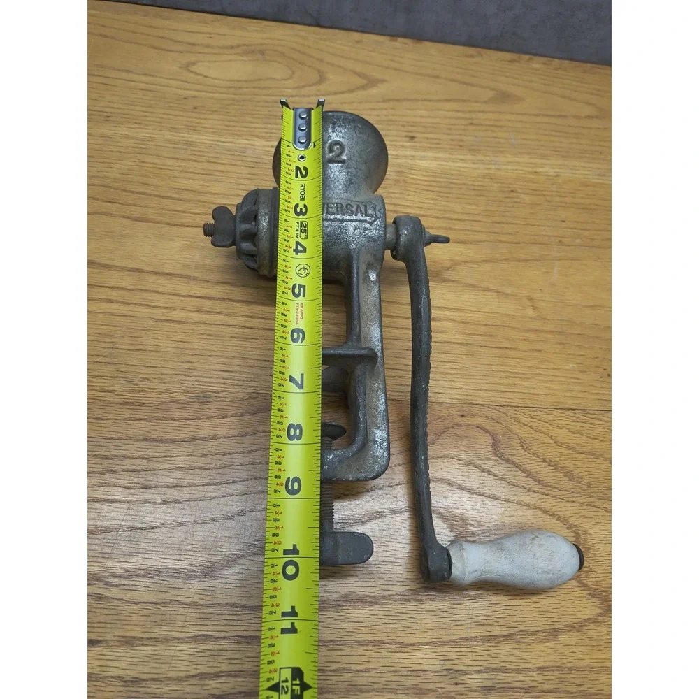Vintage No # 2 Universal Table Top‎ Meat Grinder Food Chopper L.F&C New Britain